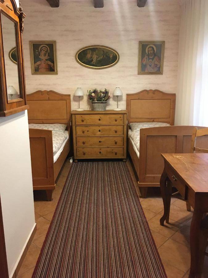 Penzion Primase Dolni Vestonice Εξωτερικό φωτογραφία