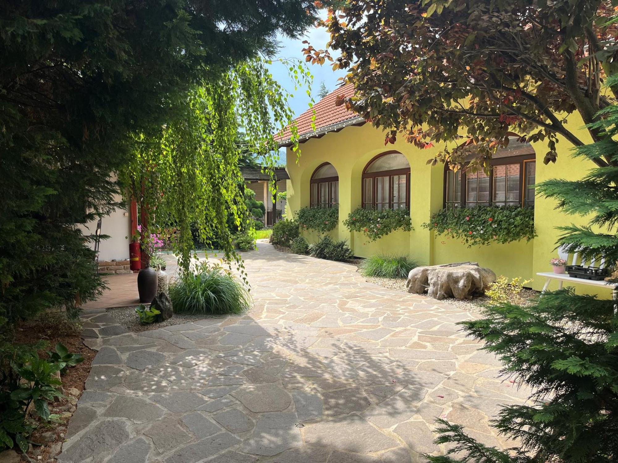 Penzion Primase Dolni Vestonice Εξωτερικό φωτογραφία
